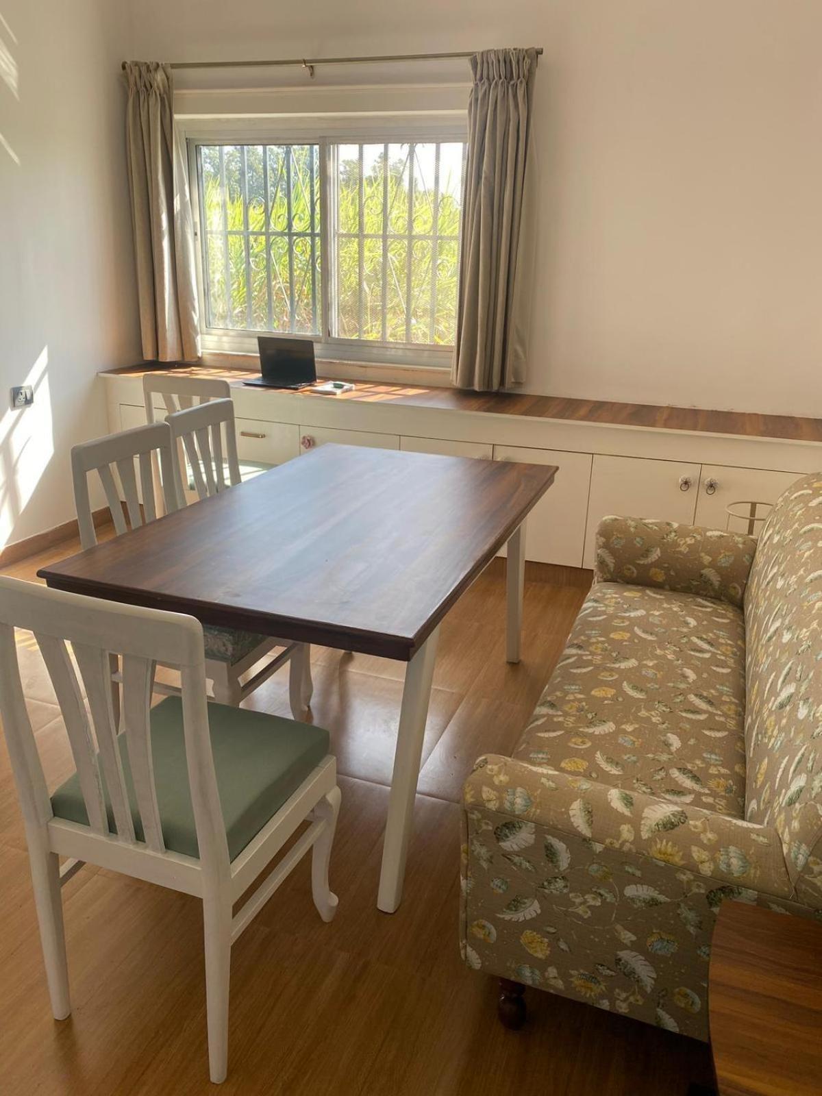 The Bougainvillea Cottage Farmstay Near Dehradun , 2 Bedroom Private Cottage Next To Fields And Orchards With Hill Views Buitenkant foto